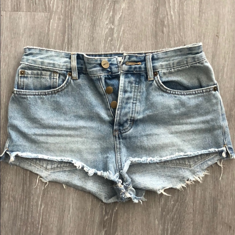 Amuse Society Denim Shorts - size 25